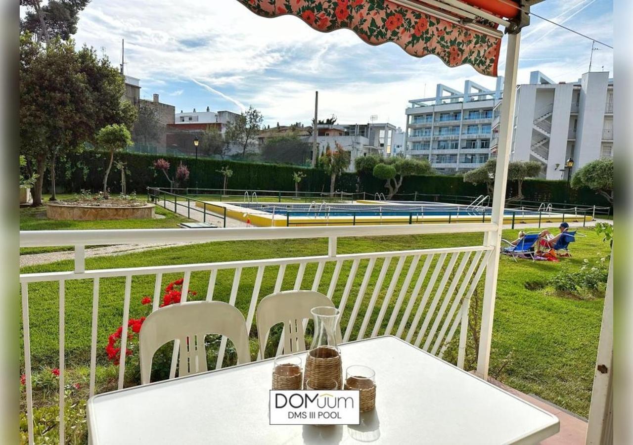 Domuum Holidays - Dms III Pool Σαλού Εξωτερικό φωτογραφία